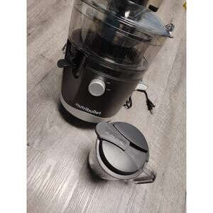 Nutribullet NBJ50-100 800W Juicer with Side Jug Tested Fully Working pre-owned